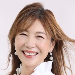 フナハラ トモコ